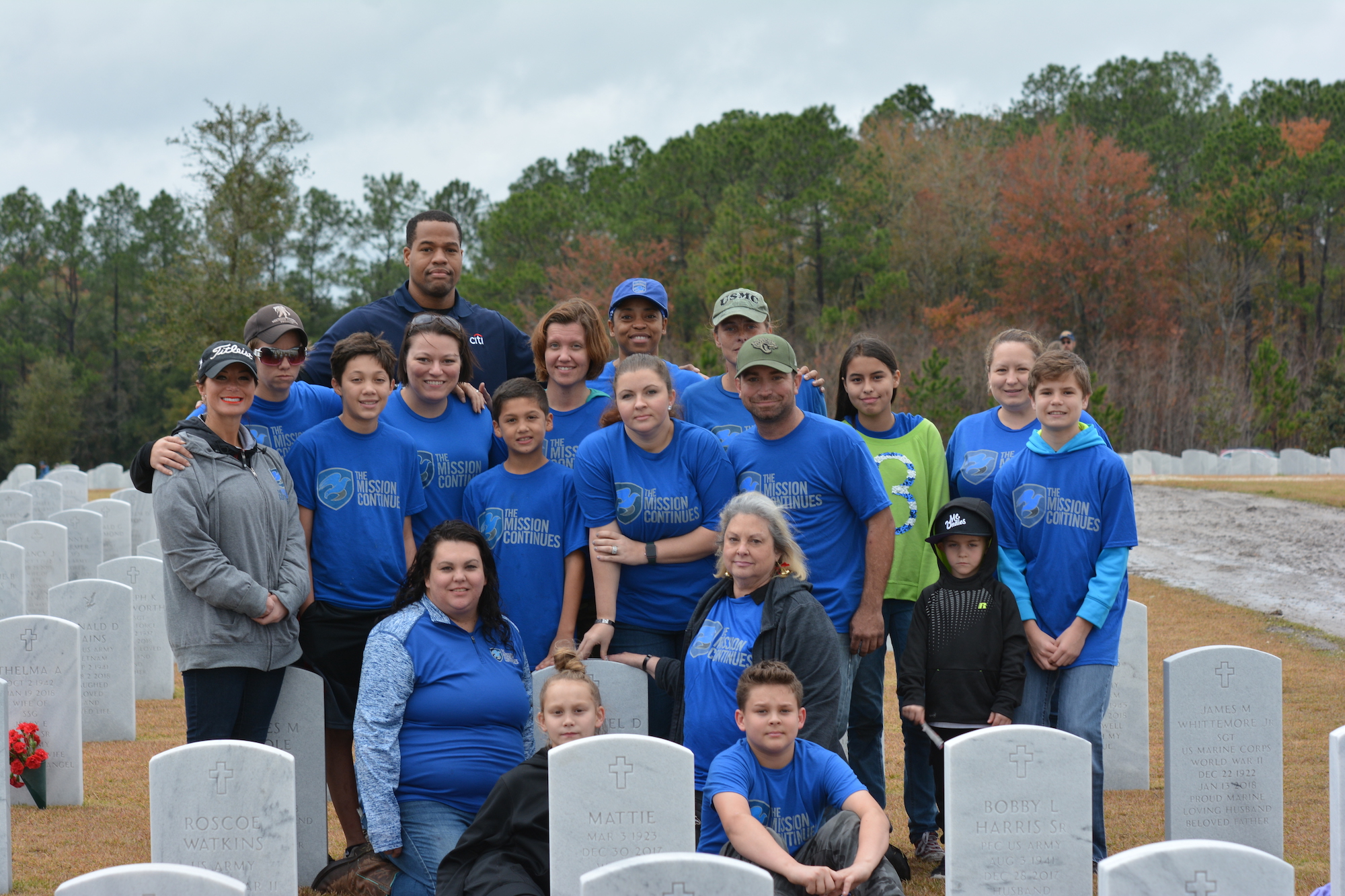 December: In Jacksonville and throughout the country, service platoons participated in Wreaths Across America to remember, honor, and teach.