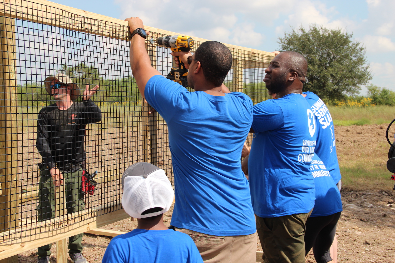 The Mission Continues service project with veterans