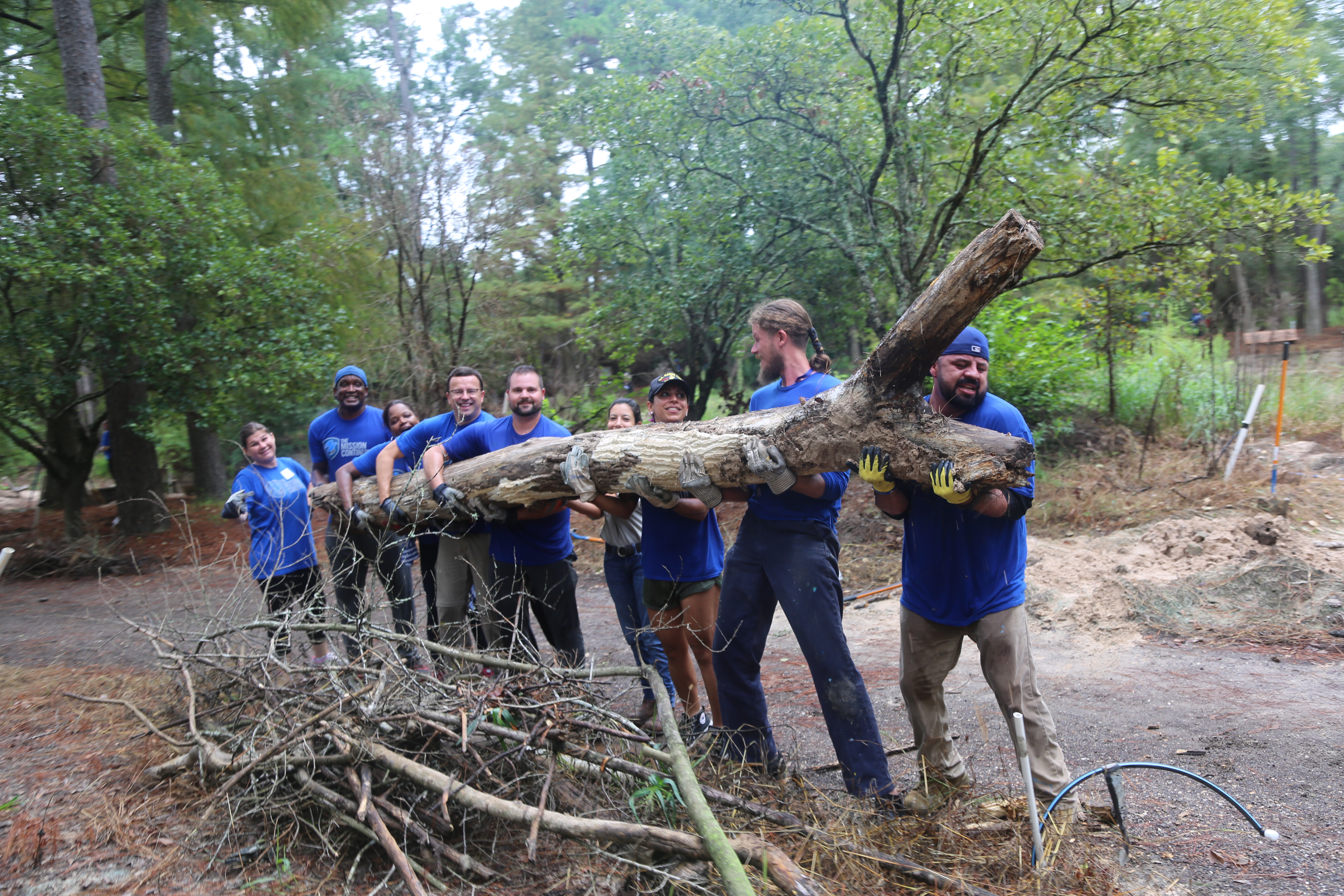 In September, we gathered over 150 Platoon Leadership Team Members in Houston for the fifth annual Service Platoon Leadership Summit. Here, a group of platoon leaders hone their collaboration skills.